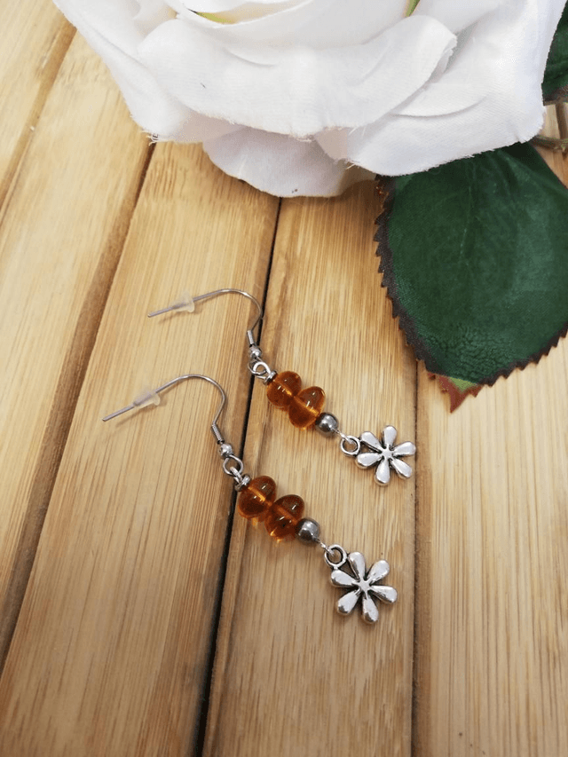 Boucles D'oreilles Ambre petite fleur